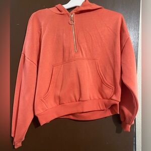 Cute sweater/ Perfect for the weather